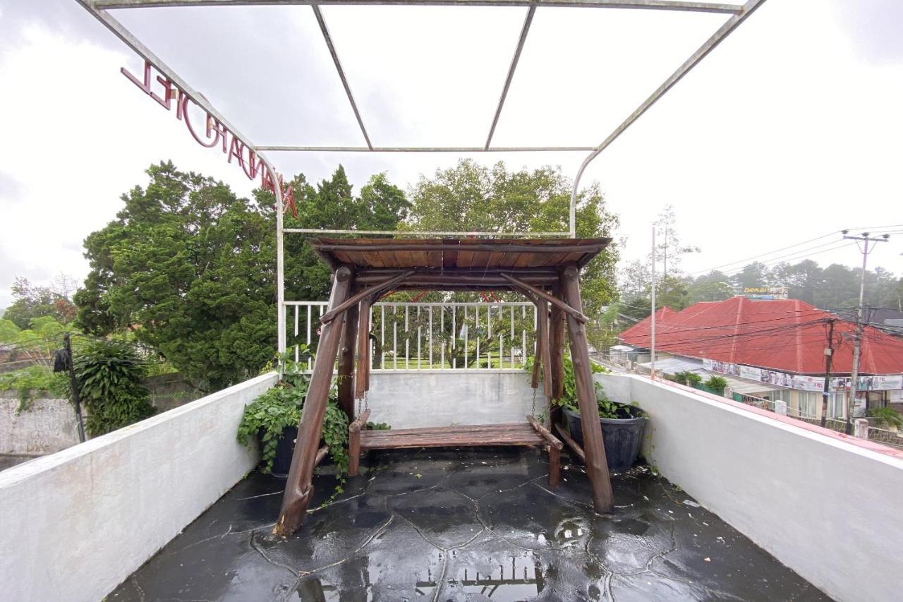 Hotel Ananda Syariah Redpartner Bukittinggi Exteriör bild
